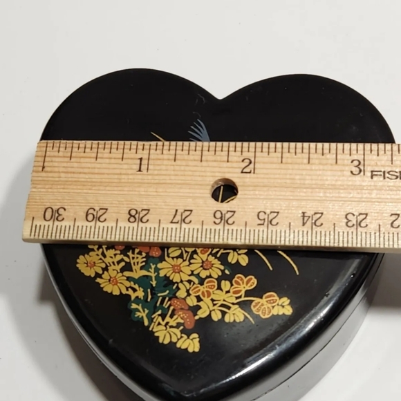 Vintage Nesting Boxes Heart Shaped Mushrooms Floral - Picture 5 of 9